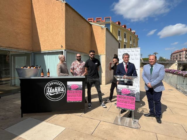 Murcia celebra este fin de semana el festival 'Beer in The River'