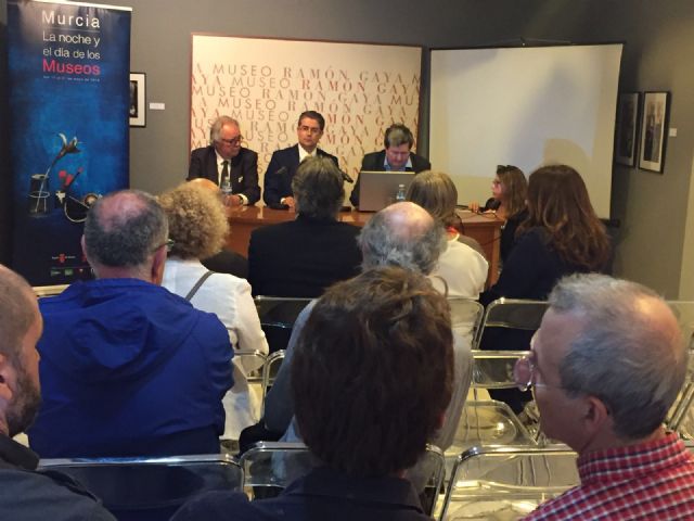 El director del Instituto Cervantes en París habla en el Gaya sobre los museos unipersonales