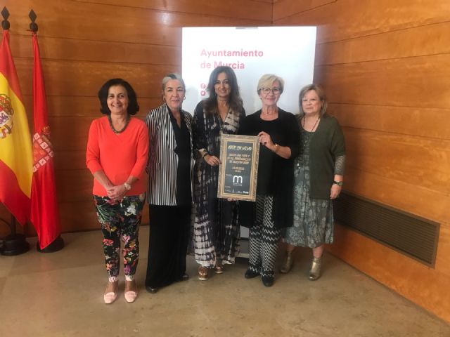 Murcia Área Comercial se convierte en una galería de arte al aire libre en el ´Día y la Noche de los Museos´