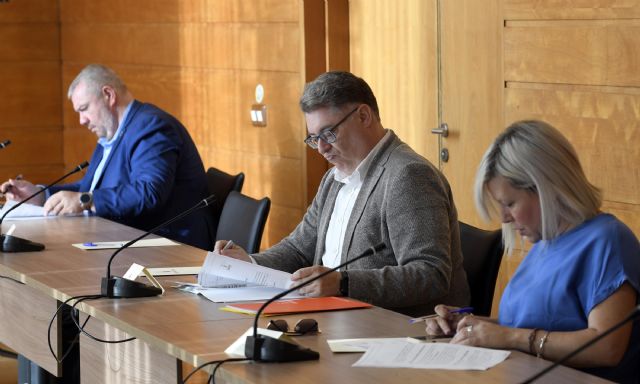 Murcia instalará once nuevos puntos de recarga para vehículos eléctricos en edifi-cios municipales