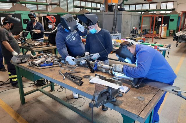 El empleo en el sector industrial lidera el crecimiento en el último a&ntilde;o y supera ya los 91.000 trabajadores