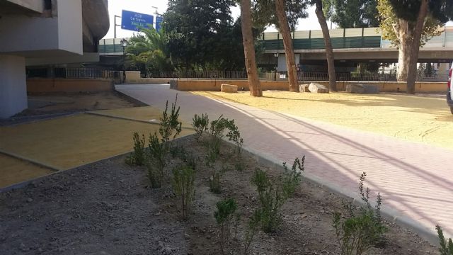 Finalizan las obras que unen el jardín del Malecón con el de María Guerrero
