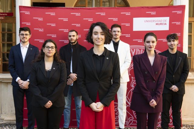 Acto de bienvenida de la nueva junta directiva del Consejo de Estudiantes de la Universidad de Murcia