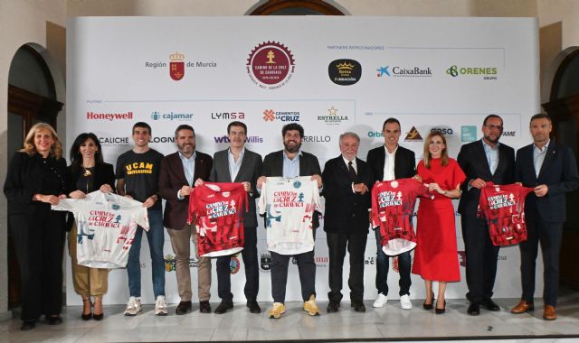 López Miras respalda la primera Ruta Ciclista Camino de la Cruz, organizada por CEO Congress, y subraya su valor solidario