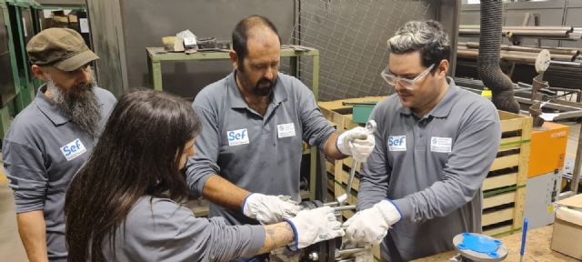 La Comunidad formará en los próximos meses a 360 personas desempleadas en especialidades de alta demanda en el sector industrial