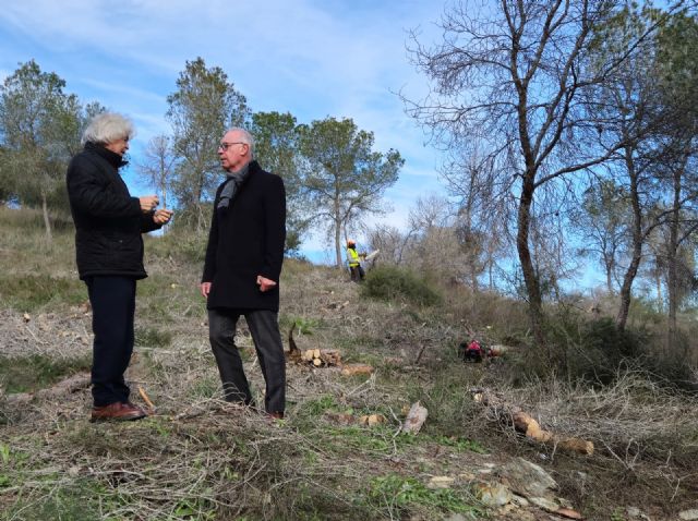 El Ayuntamiento actúa en 6 hectáreas de Montepinar para frenar los efectos de la sequía y prevenir incendios