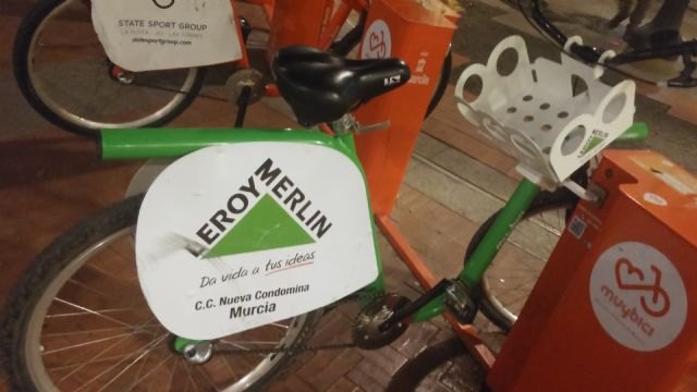 El PSOE reclama un mejor mantenimiento de las bicicletas