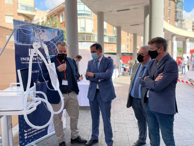 Los emprendedores murcianos sacan a la calle más de 50 proyectos e ideas de negocio