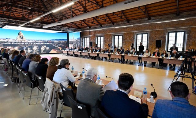 Murcia presenta su nuevo modelo de movilidad ante el Consejo Social de la Ciudad