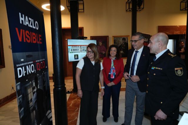 La Universidad de Murcia y la Policía Nacional presentan la campaña ´Hazlo Visible´ para prevenir y actuar frente al acoso en el entorno universitario