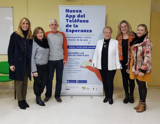 El Ayuntamiento otorga una subvención de 10.000 euros al Teléfono de la Esperanza para la realización de proyectos, cursos y actividades