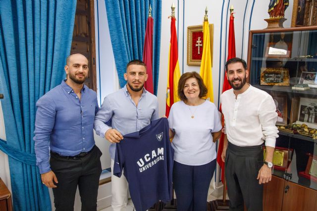 Nico Medina, promesa de las artes marciales mixtas, nuevo embajador UCAM