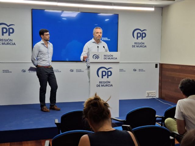 El PP exige la comparecencia urgente de Francisco Lucas para explicar qué falló en el dispositivo de vigilancia costera en Cartagena con la entrada de decenas de inmigrantes