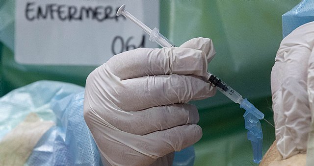 VOX Murcia exige la dimisión de Coello por saltarse el protocolo de vacunación contra la COVID-19