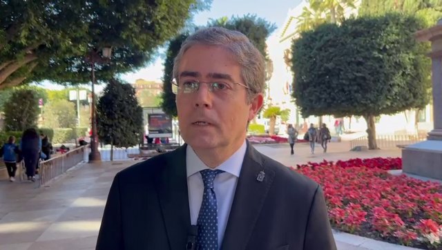 La Concejalía de Cultura pidió en tres ocasiones la resolución del contrato de las sillas