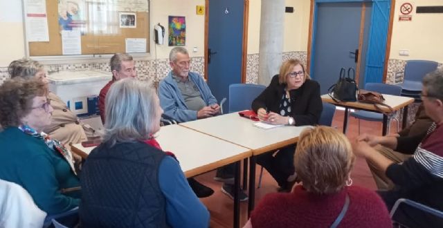 El PSOE impulsa una moción para mejorar los 75 centros de mayores del municipio