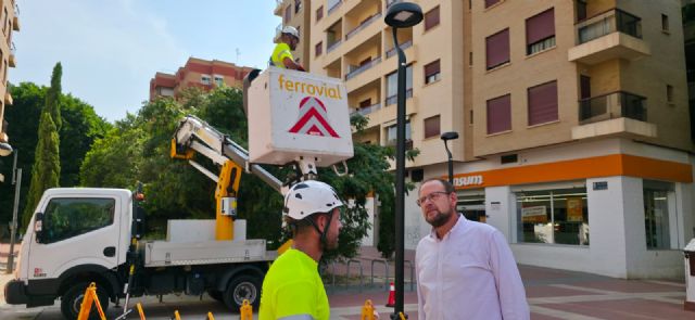 Santa María de Gracia estrena 211 luminarias inteligentes que evitarán la emisión de 770 toneladas de CO2