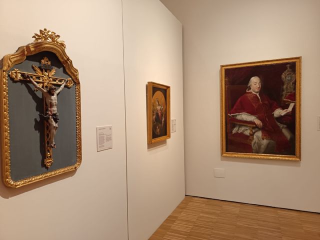 El Centro de Restauración culmina la recuperación de la colección Adela Barba con la entrega del último lote de obras al MUBAM