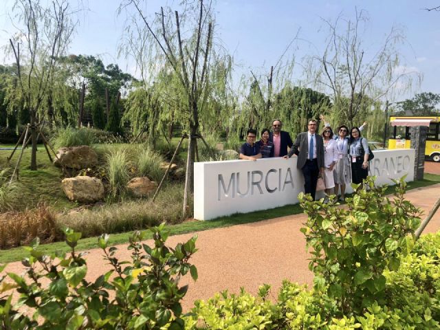 Los Muher llevan 3.000 m2 de esencia huertana al corazón de China