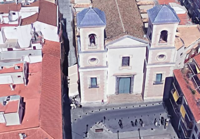 Ahora Murcia reta a Pacheco a mostrar las autorizaciones de Cultura para las terrazas del entorno de la iglesia de San Juan Bautista