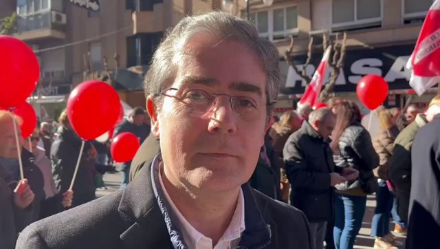 El PP apoya a vecinos y comerciantes en su protesta contra las obras de movilidad del alcalde socialista