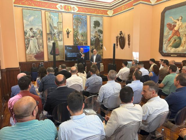 Murcia apuesta por la Inteligencia Artificial para mejorar los servicios públicos