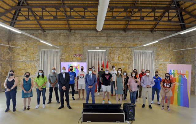 Murcia reivindica la igualdad LGTBI en el deporte