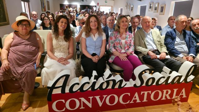 Política Social destaca la importancia del compromiso social de la Fundación CajaMurcia para promover la inclusión y la mejora de la calidad de vida de los más vulnerables