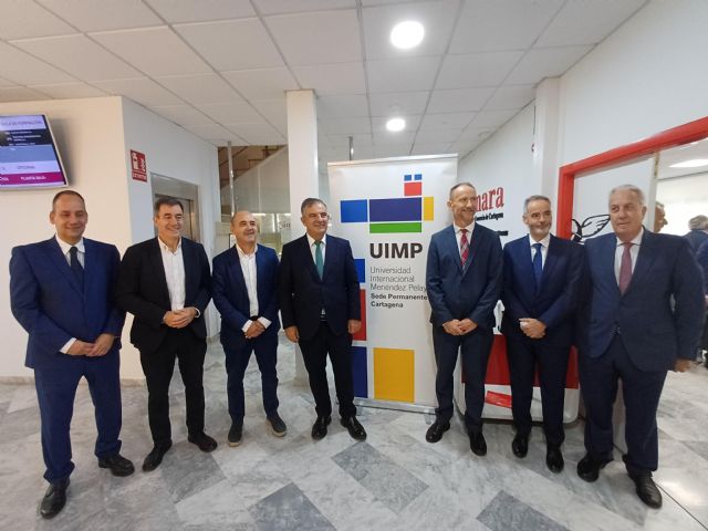 La futura Ley de Universidades reúne a los máximos representantes del sistema universitario regional en un curso de la UIMP