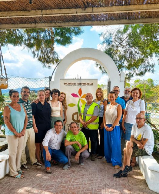 El Ayuntamiento de Murcia impulsa la atención psicológica y el voluntariado de Traperos de Emaús con una subvención de 40.000 euros