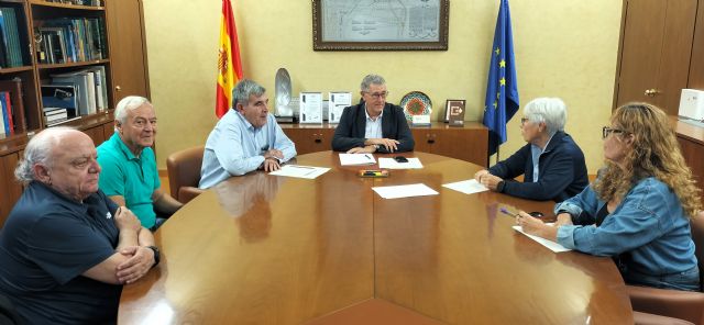 La CHS revisa con la plataforma STOP Inundaciones la tramitación de los proyectos de defensa frente a inundaciones en El Mojón