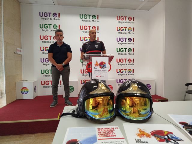 UGT propone un Ley básica estatal del cuerpo de Bomberos porque la seguridad de la ciudanía no puede depender del código postal