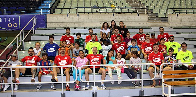 ElPozo al Cole| Los escolares del CEIP San Andrés animan a la plantilla de ElPozo Murcia ante las Semifinales