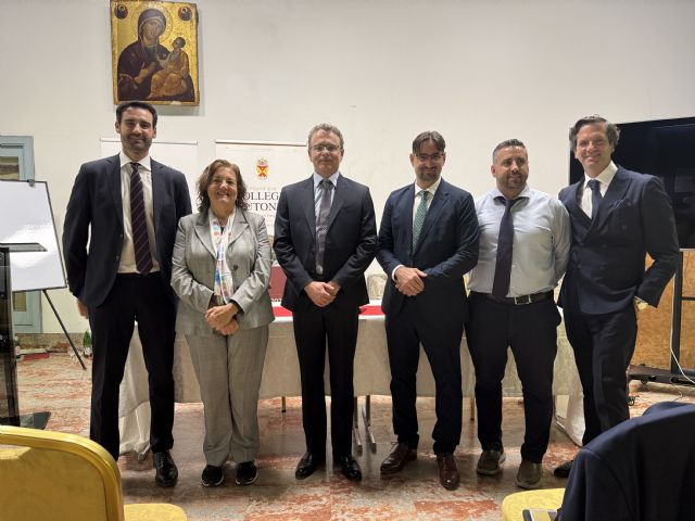 La UCAM se suma en el Vaticano a una alianza global por una IA humanista