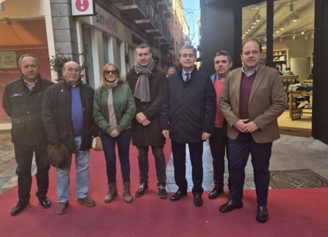 El Ayuntamiento de Murcia destina cerca de 300.000 euros a la promoción del comercio de proximidad en Navidad
