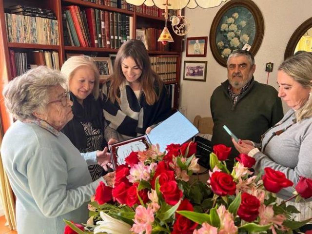 La mujer más longeva del distrito Este cumple 100 años