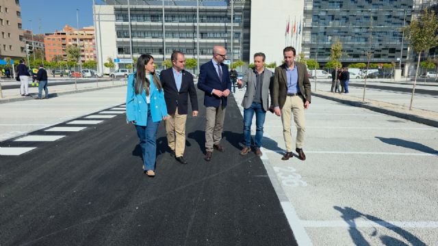 El Ayuntamiento de Murcia inaugura el disuasorio de Hacienda con 404 plazas gratis hasta el final de las Fiestas de Primavera