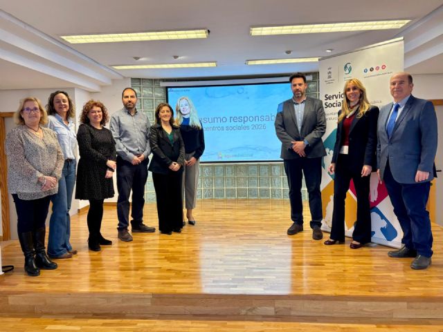 Murcia impulsa talleres sobre consumo responsable de agua para fomentar el ahorro en los hogares y prevenir la pobreza hídrica