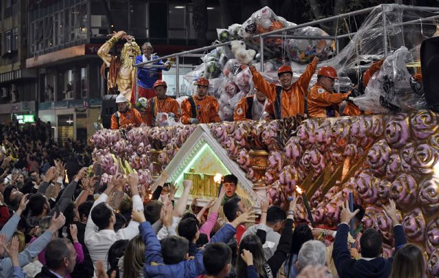 El Entierro de la Sardina congrega en Murcia a alrededor de un millón de personas