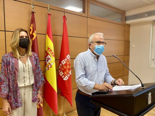 El PP exige a la coalición de izquierdas que abra la piscina de Espinardo a todos los vecinos del barrio