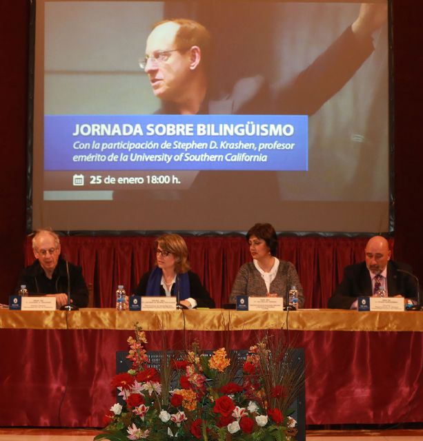 'Lo más importante para los niños de hoy en día es aprender a entender'