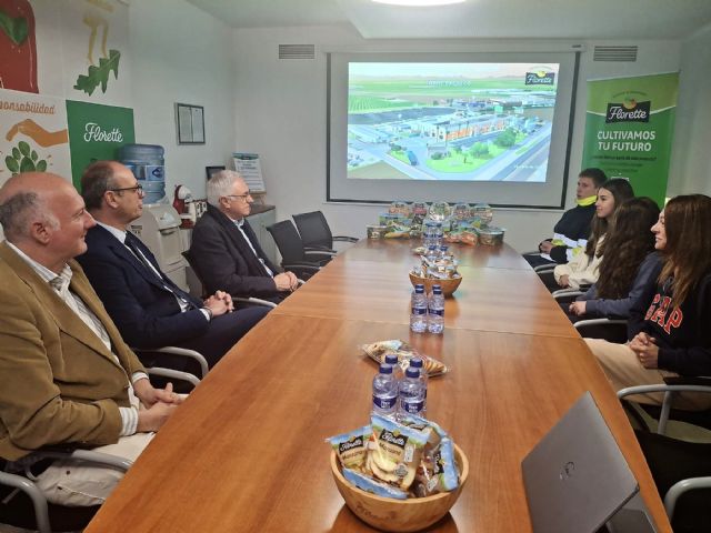 Educación mantiene un convenio con Florette para que alumnado de FP realice prácticas