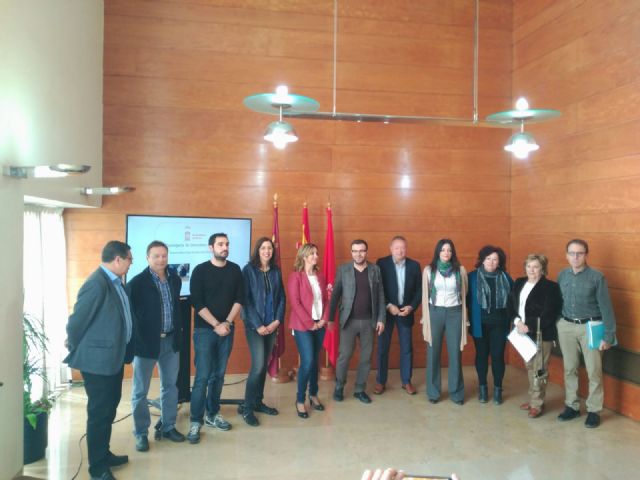 La Red de Inclusión Social impulsa un plan para reducir la mendicidad y mejorar la vida de las personas que la ejercen