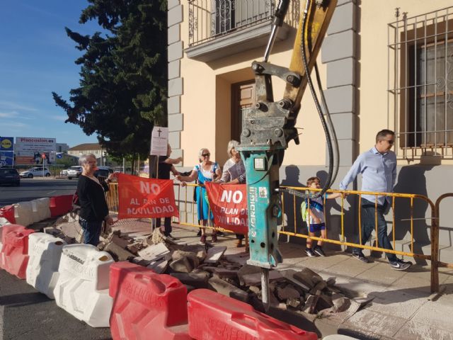 Protestas en Espinardo ante el inicio de las obras de movilidad