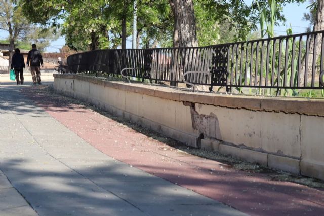 Huermur logra que Cultura obligue al Ayuntamiento a restaurar el Paseo del Malecón