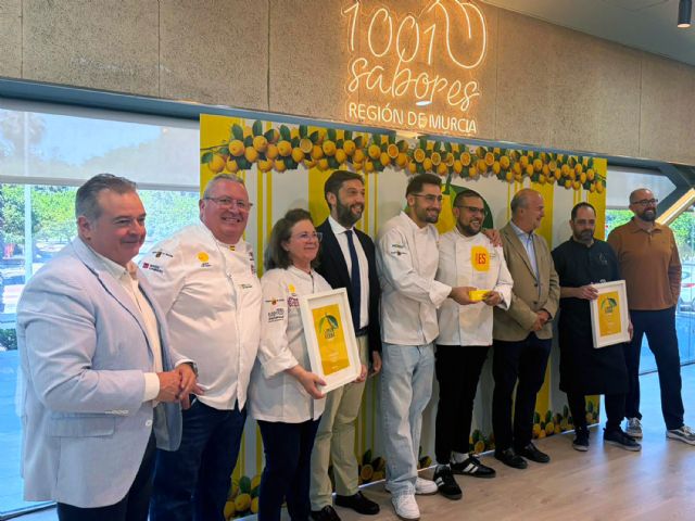 Taberna La Cepa de Lorca gana la II Limón Verna Week con su tallarín de calamar y limón verna en textura