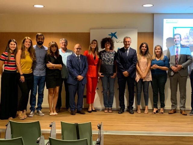 Un convenio entre la Fundación la Caixa y distintas entidades permitirá desarrollar proyectos de intervención social en el municipio