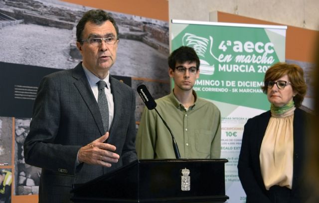 Murcia reivindica con música, teatro y poesía la erradicación de la violencia contra la mujer