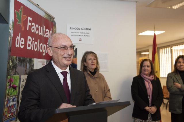 El microbiólogo Francisco Juan Martínez Mojica, nombrado alumno ilustre de la Universidad de Murcia