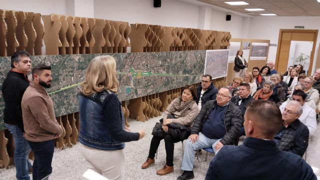 Las ágoras ciudadanas dan voz sobre Conexión Sur este martes a los vecinos de Los Dolores